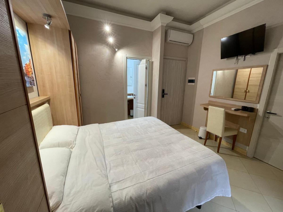 Ambasada Suite Roma Exterior foto